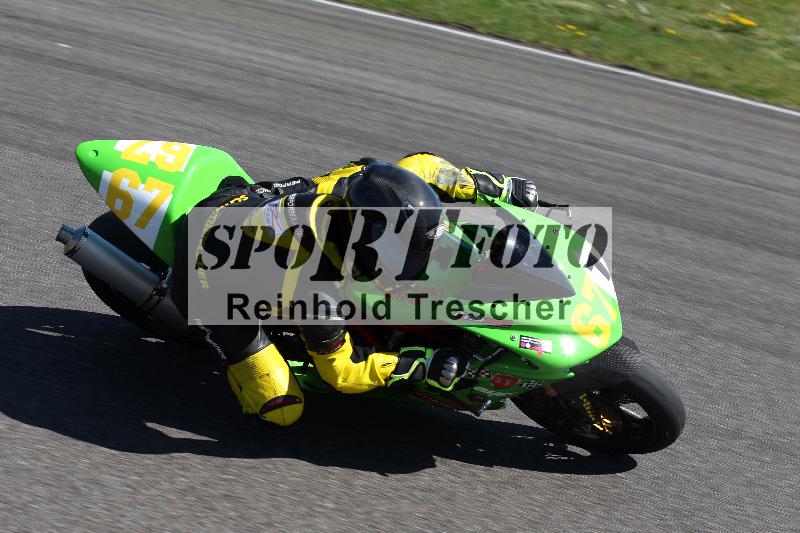 /Archiv-2022/07 16.04.2022 Speer Racing ADR/Gruppe gelb/1
